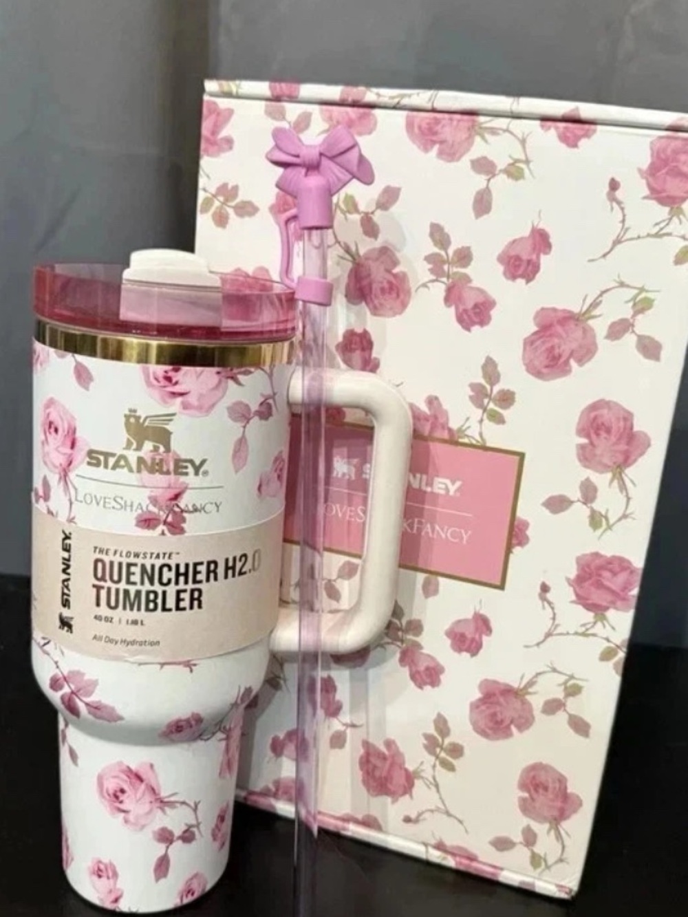 Stanley x LoveShackFancy 40oz Ribbon Rosa Flowstate H2.0 Tumbler White & Pink